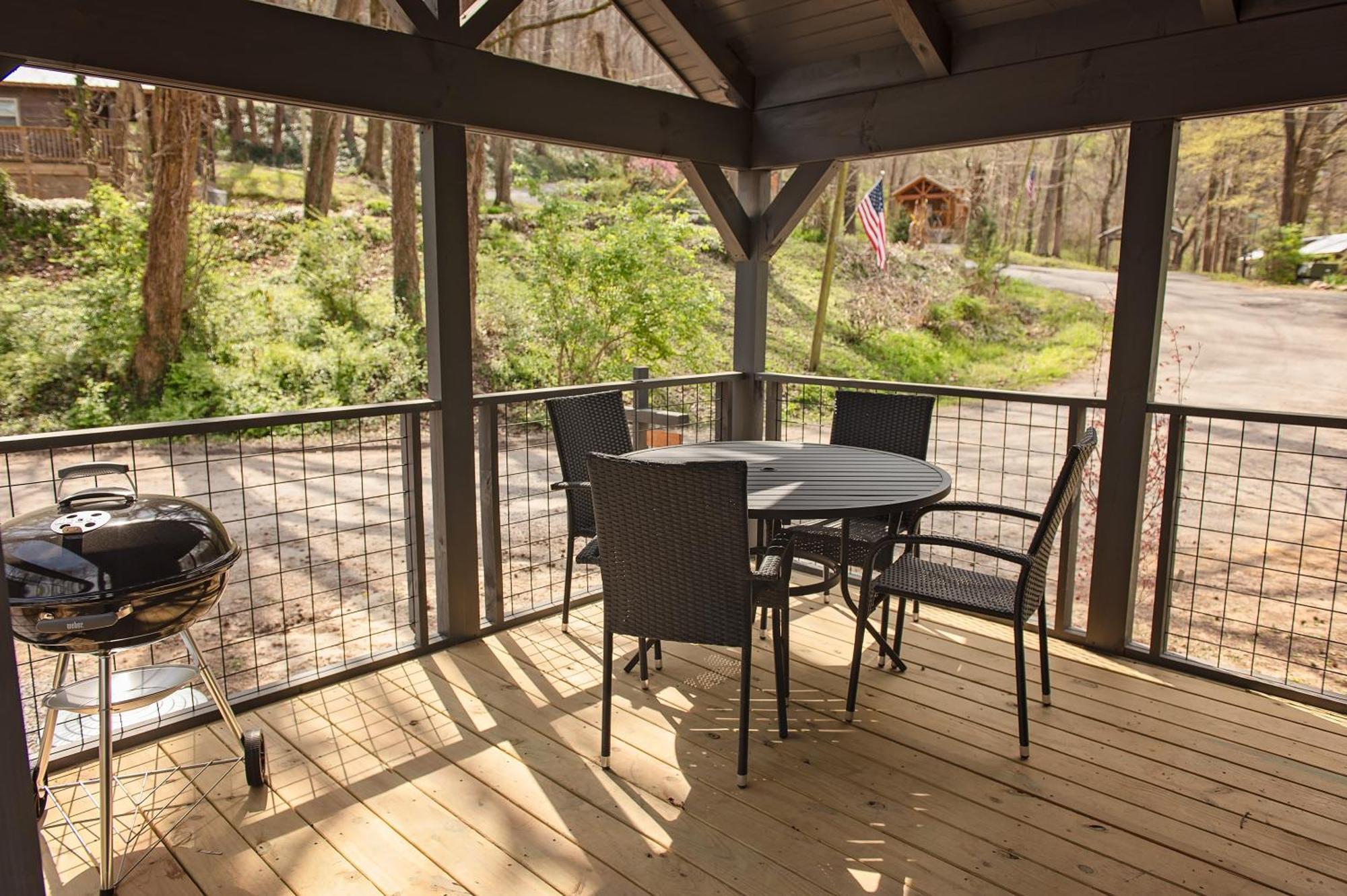 Meg Cabin Tiny Rustic Comfort On Lookout Mtn ชัททานูกา ภายนอก รูปภาพ